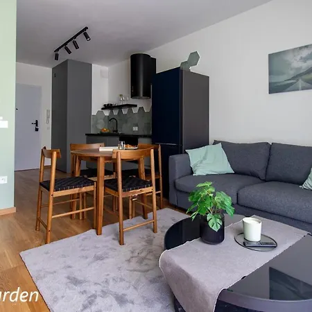 Apartment Mye - Fuzja *
